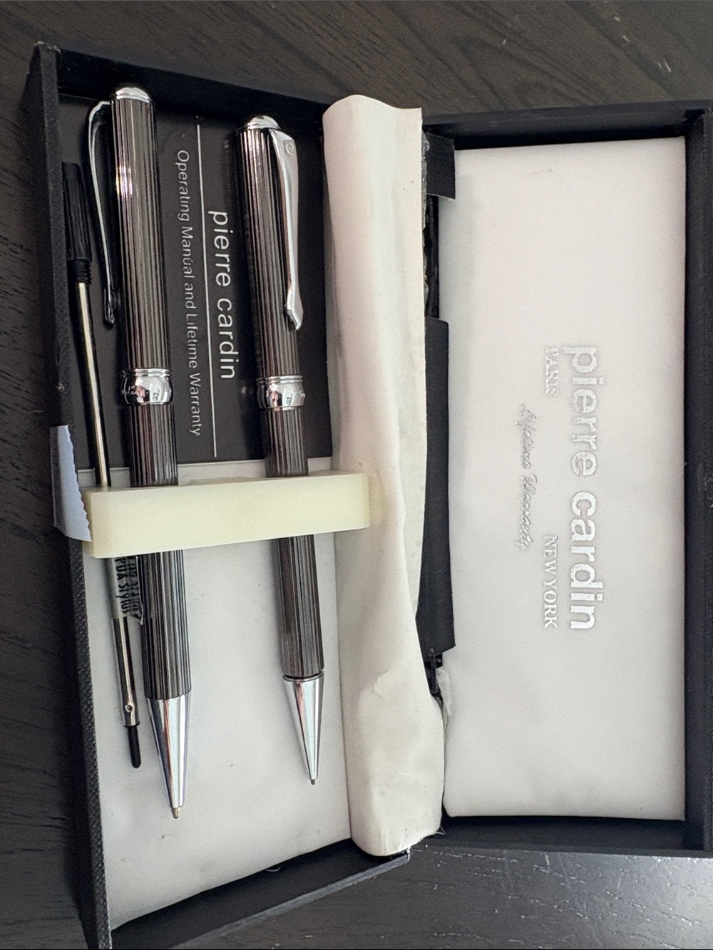 Pierre Cardin Ribbed Stainless Steel Pen & Mechanical Pencil Set - Silver